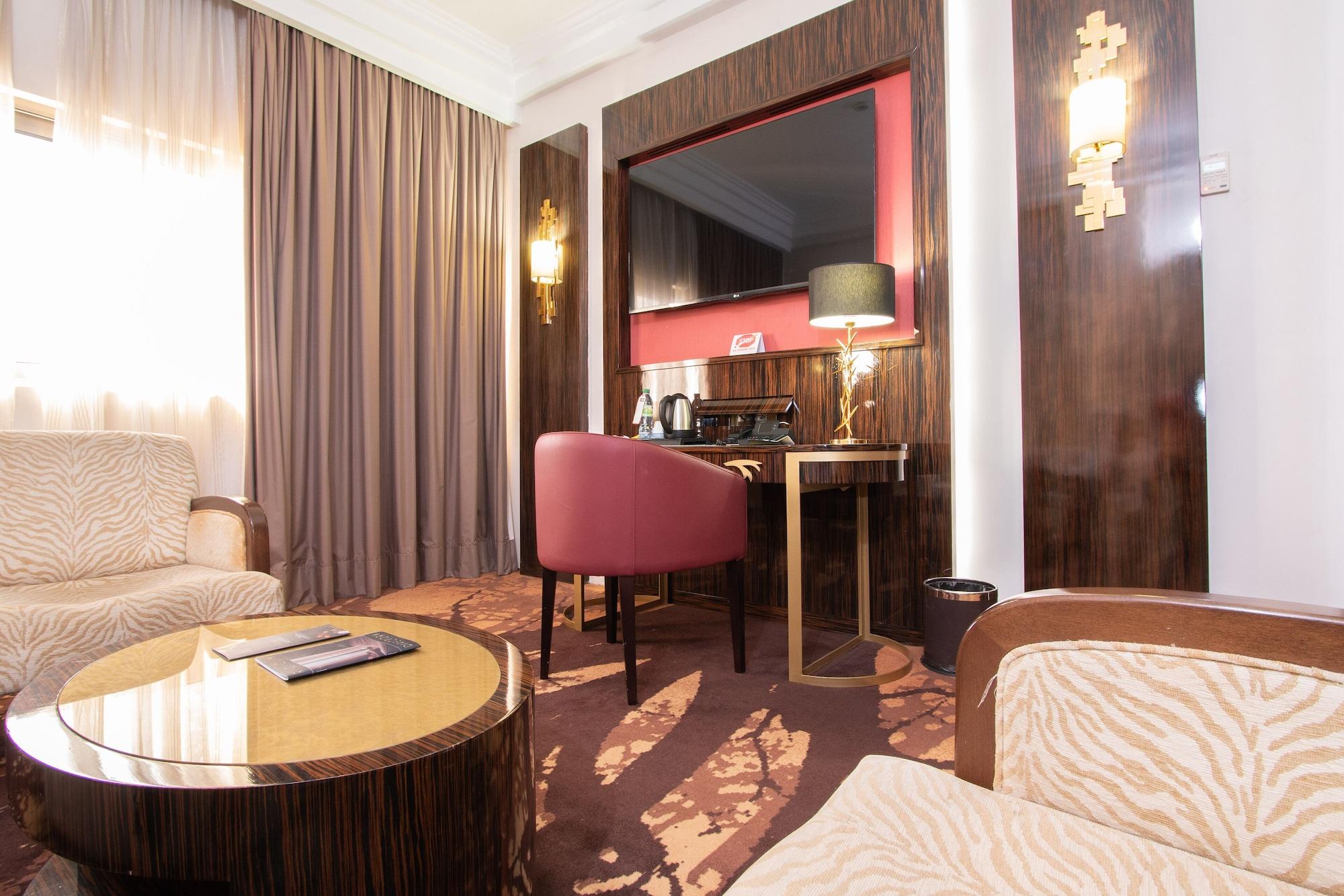 Hotel Fleur De Lys Plateau Dakar Esterno foto