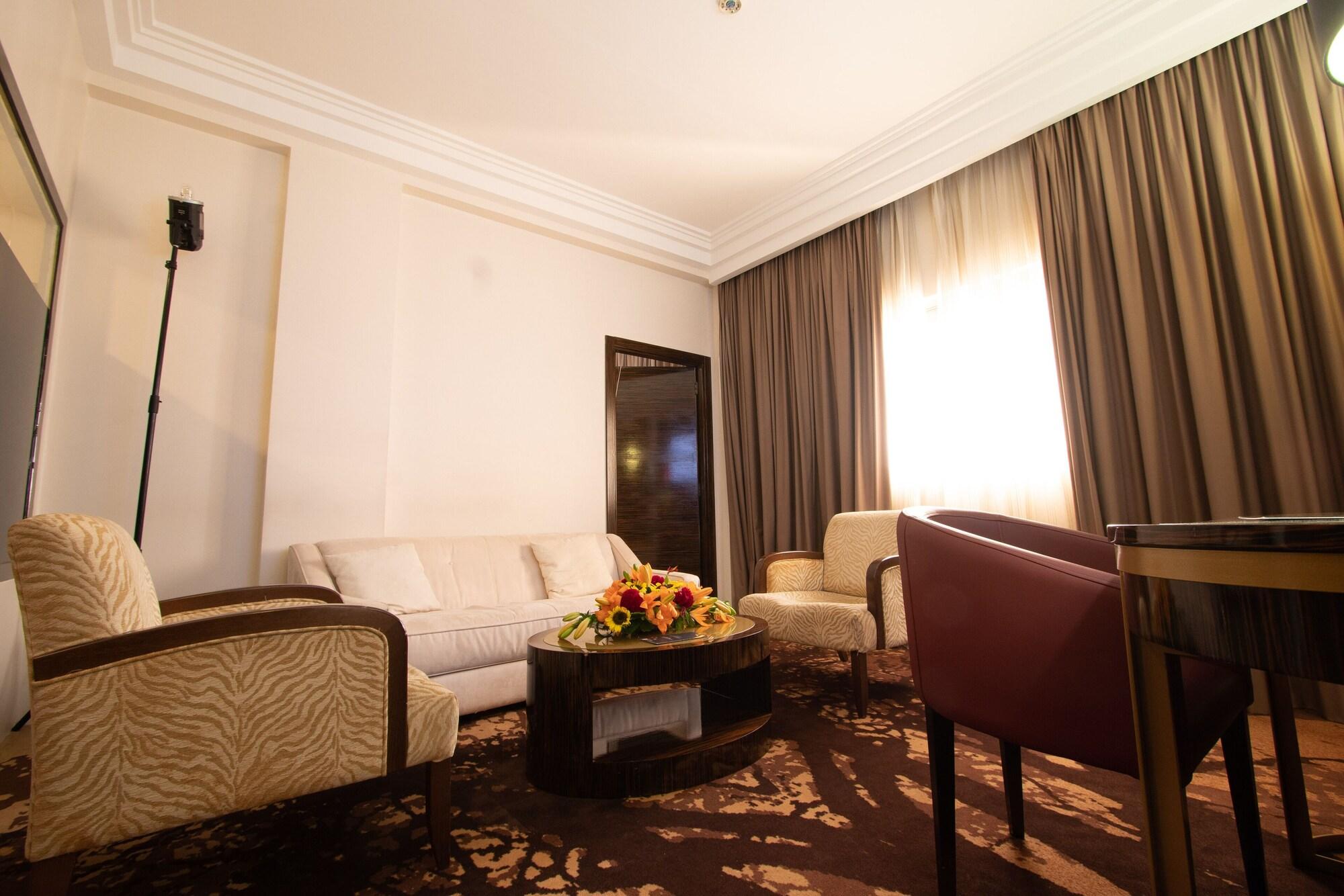 Hotel Fleur De Lys Plateau Dakar Esterno foto