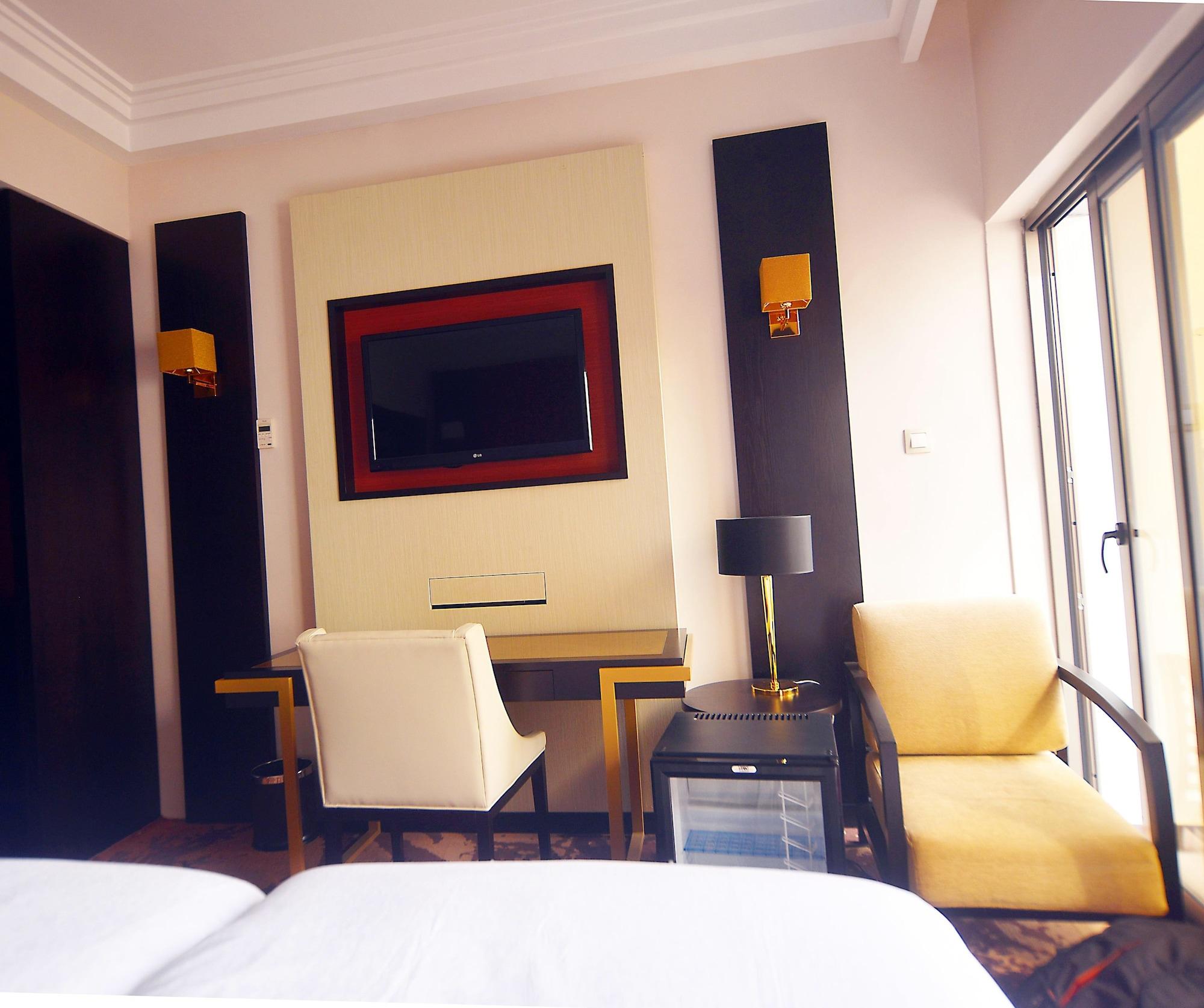 Hotel Fleur De Lys Plateau Dakar Esterno foto