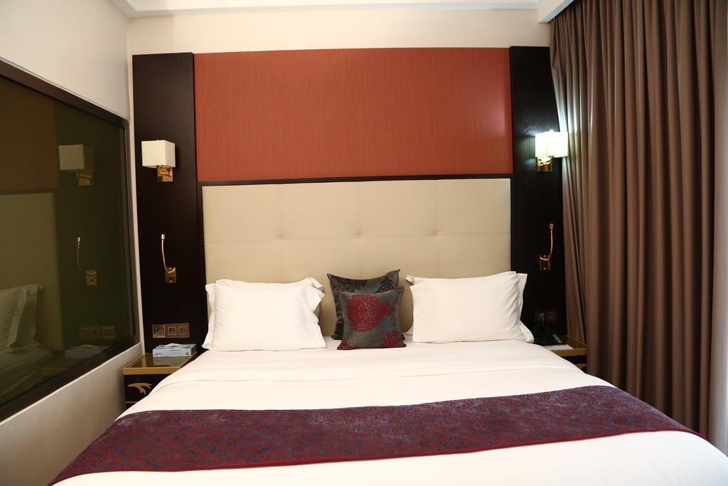 Hotel Fleur De Lys Plateau Dakar Esterno foto