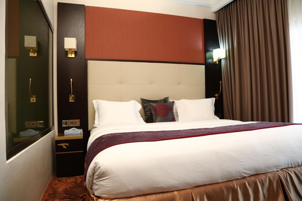 Hotel Fleur De Lys Plateau Dakar Esterno foto